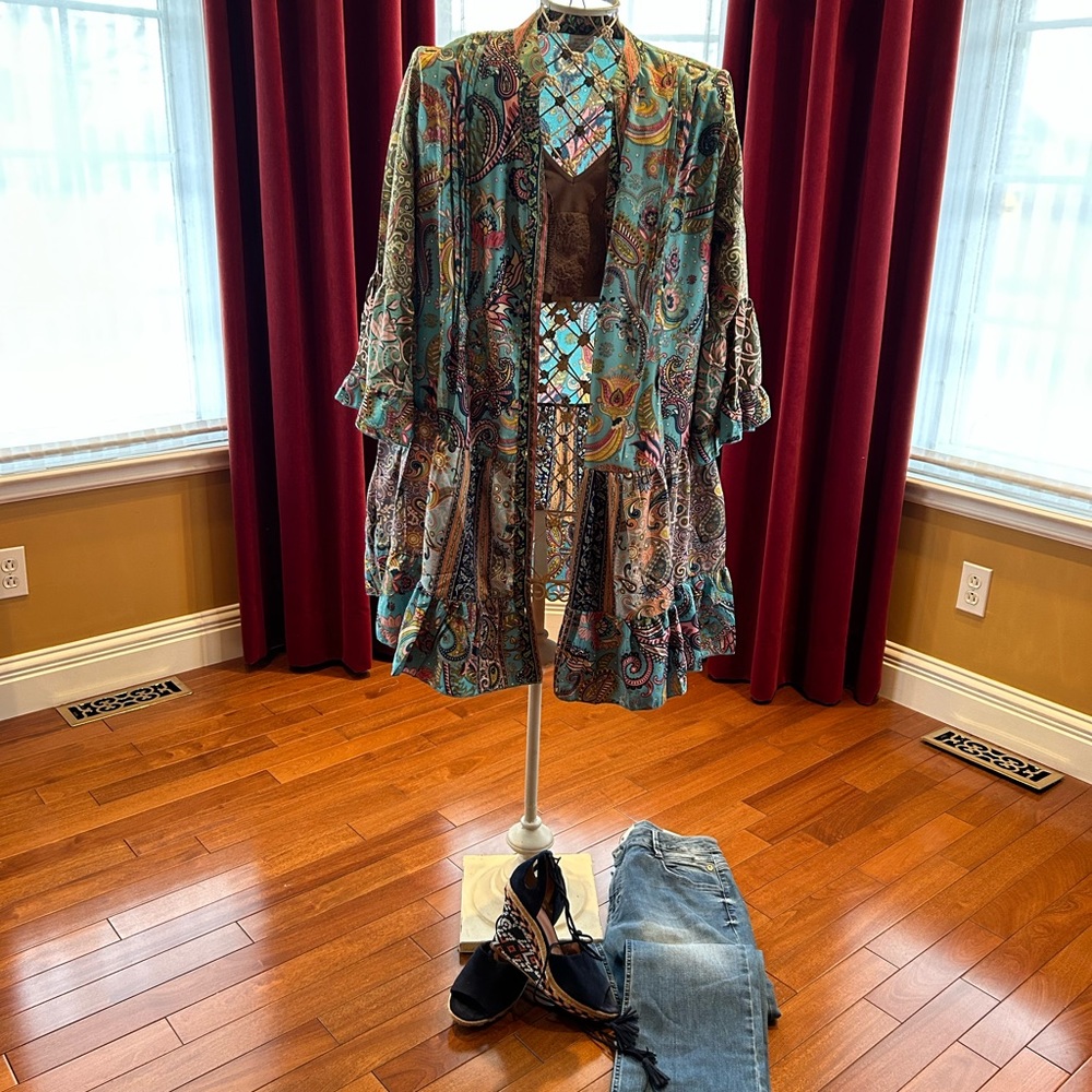 Cabi 8.5 size 💜💜💜 - Picture 12 of 12
